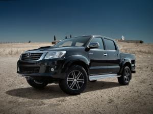 Toyota Hilux on Dezent Wheels '2015